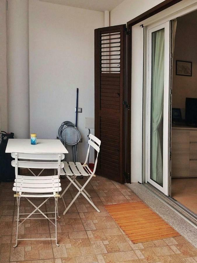 Casa Graziella Apartment SantʼAntìoco Екстериор снимка